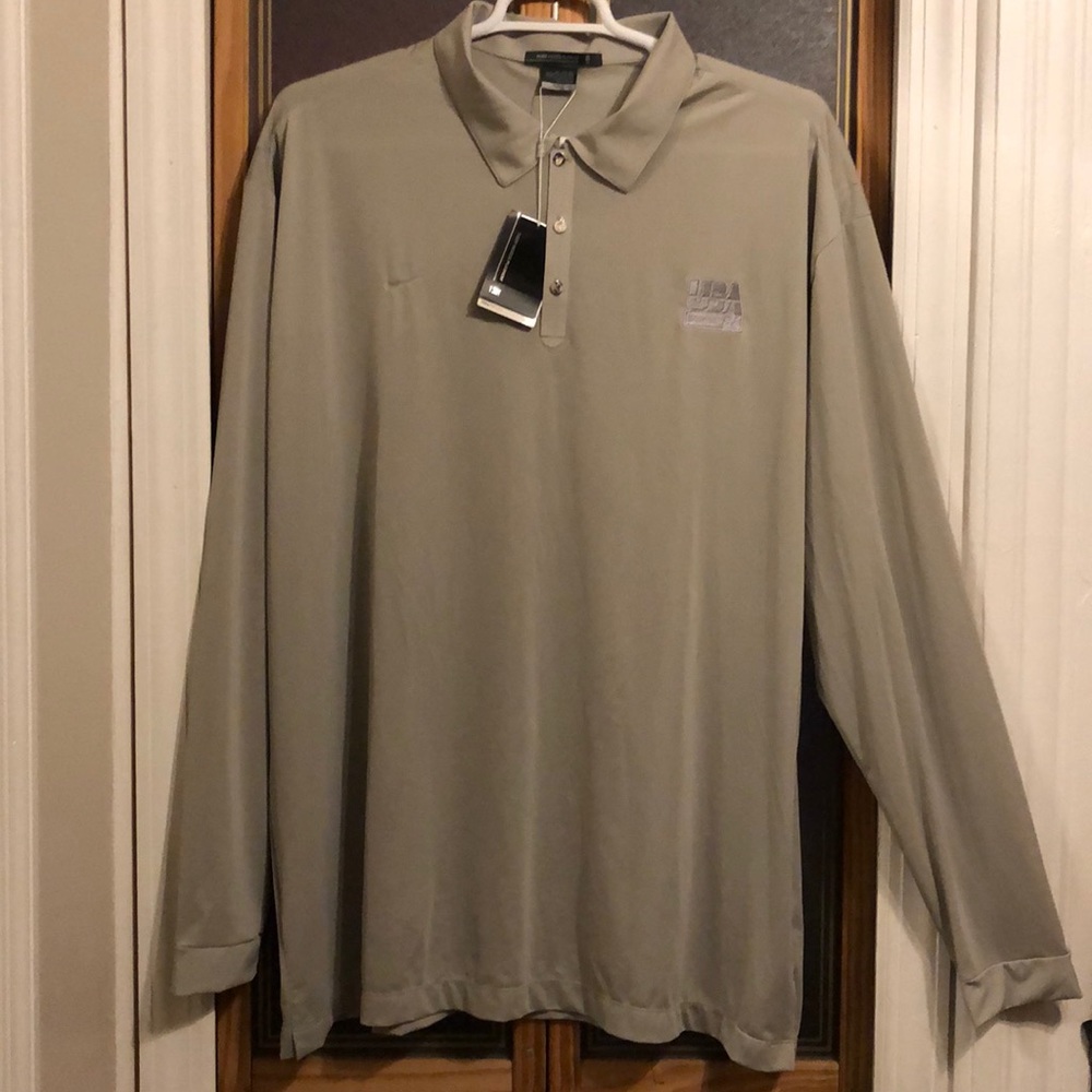 Nike Dry For Tiger Woods Platinum Collection